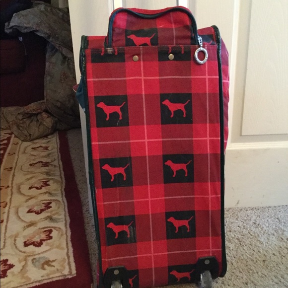 Sold PINK VICTORIA’S SECRET ROLLING DUFFLE LUGGAGE - Picture 4 of 8